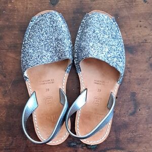 Beautiful Womens Mibo By Avarca Glitter Shoes, Sandals. Size 39